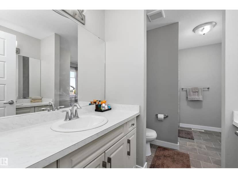 7 Sandalwood Pl — photo 26 of 38