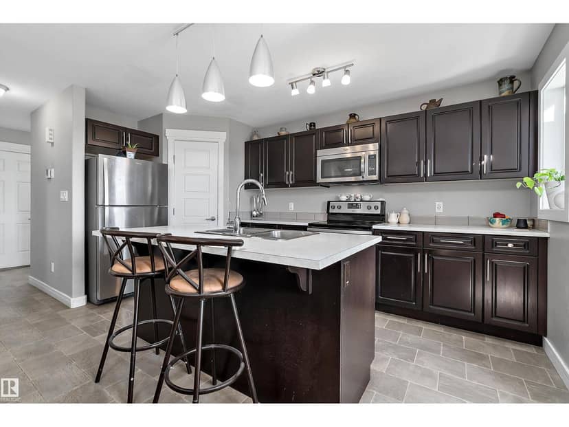 7 Sandalwood Pl, Leduc, photo 3