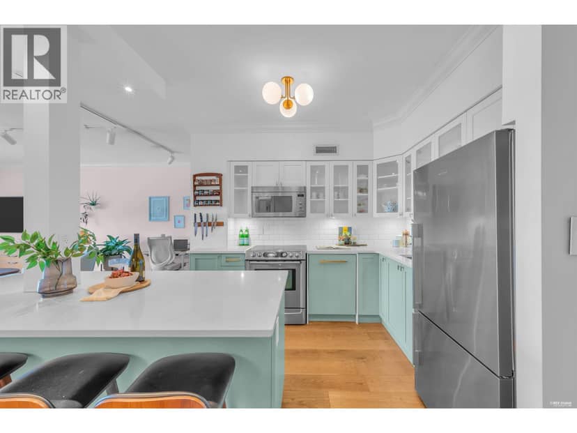 209 1311 BEACH AVENUE, Vancouver, photo 8