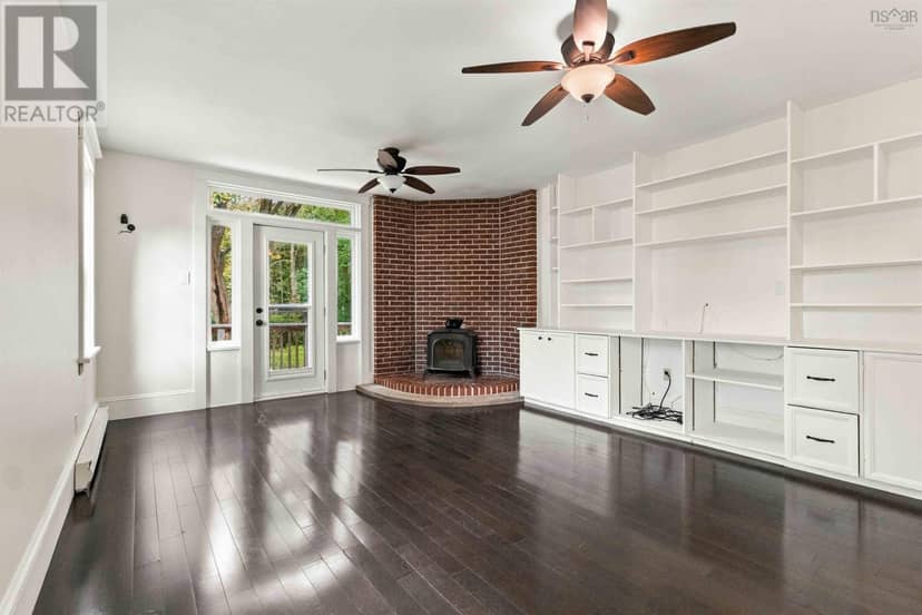 43 Park Street — photo 19 of 40