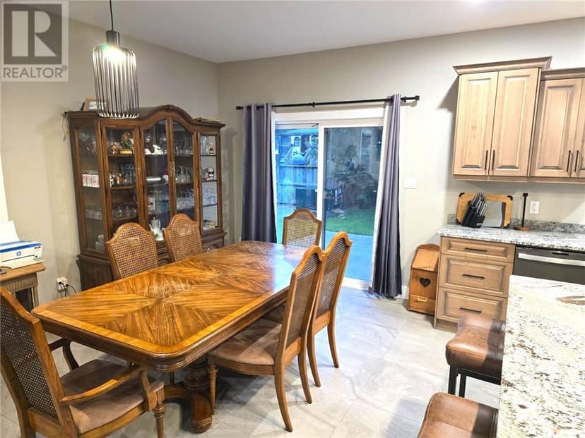 51 Oak St, Capreol, photo 7