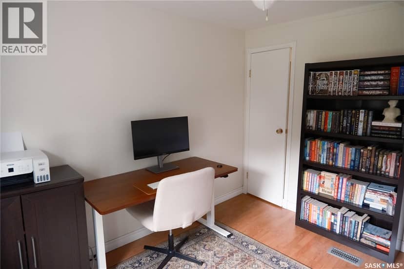730 Colbourne STREET — photo 27 of 34