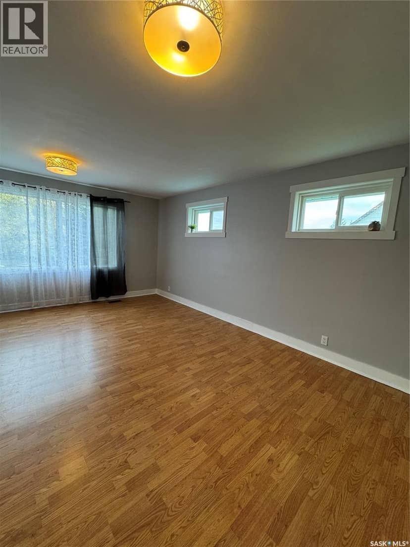 529 Albert STREET — photo 26 of 40