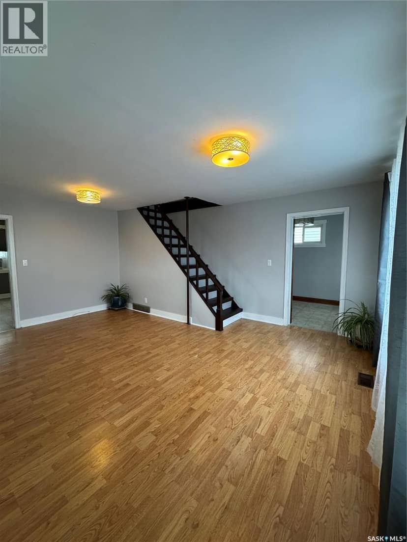 529 Albert STREET — photo 27 of 40
