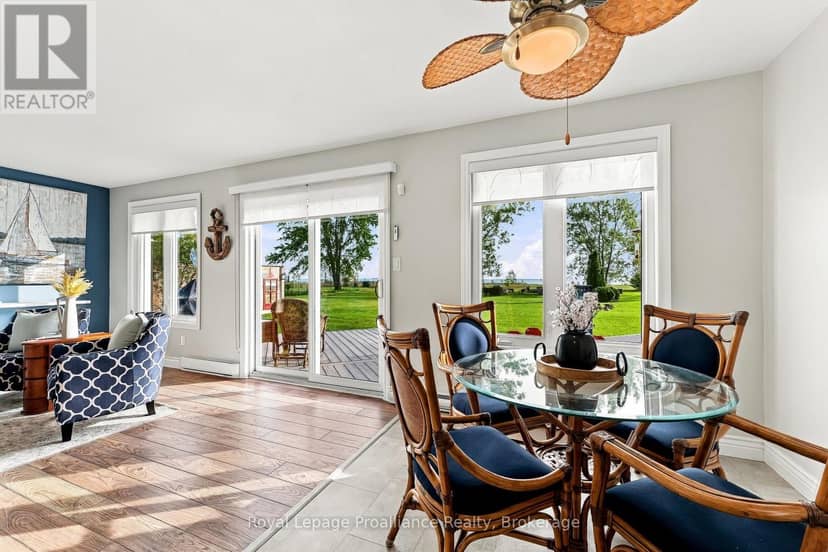 110 Lakehurst Street — photo 12 of 40