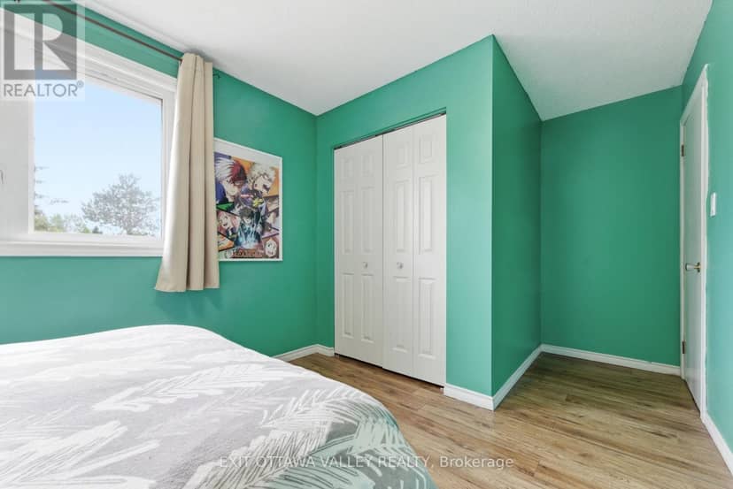 13 Tamarack Street — photo 16 of 29