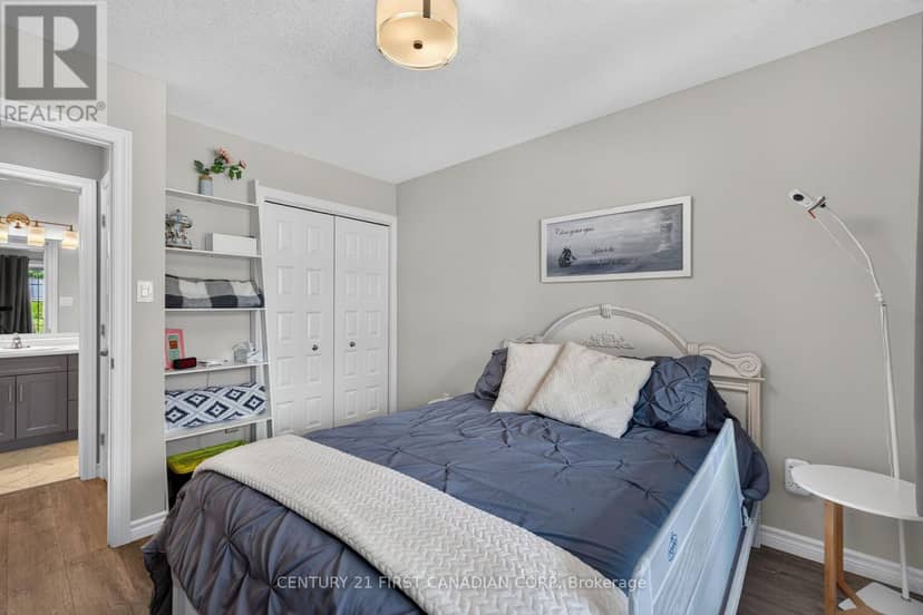 347 High Street, Central Elgin, photo 7