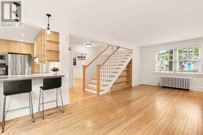 154 Acacia Avenue — photo 12 of 40