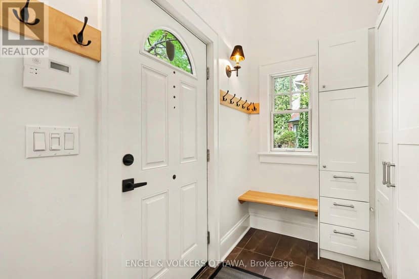 154 Acacia Avenue, Ottawa, photo 4