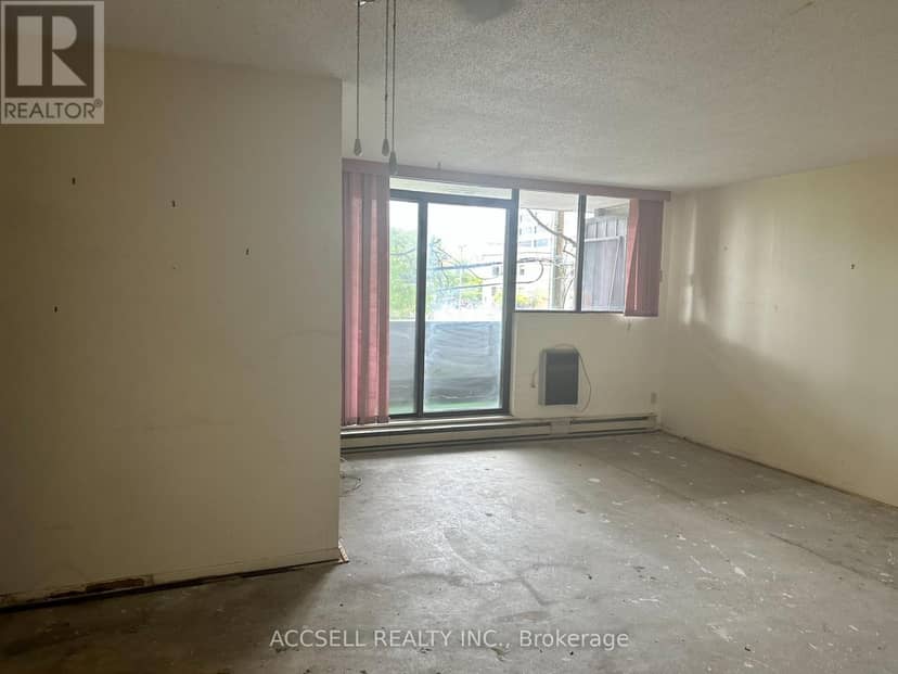 106 - 191 Parkdale Avenue — photo 12 of 18