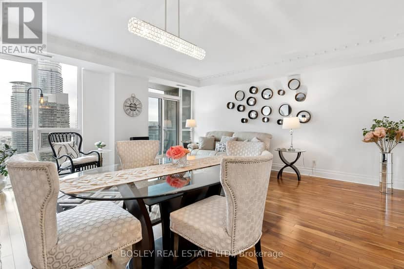 4501 - 16 Harbour Street — photo 14 of 29