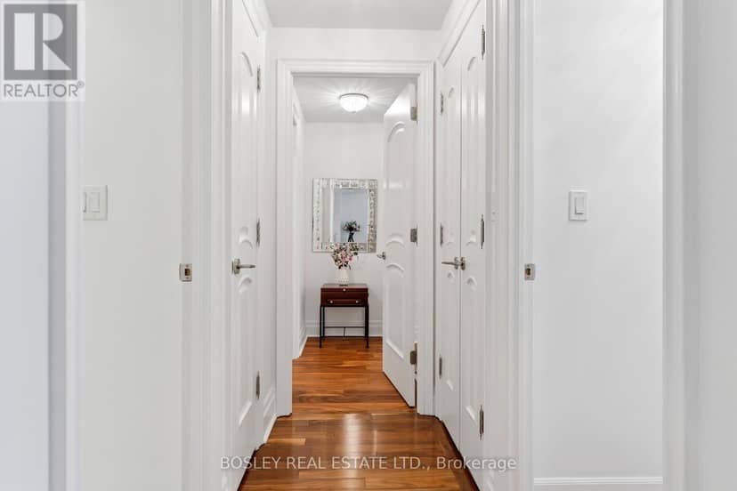 4501 - 16 Harbour Street — photo 17 of 29