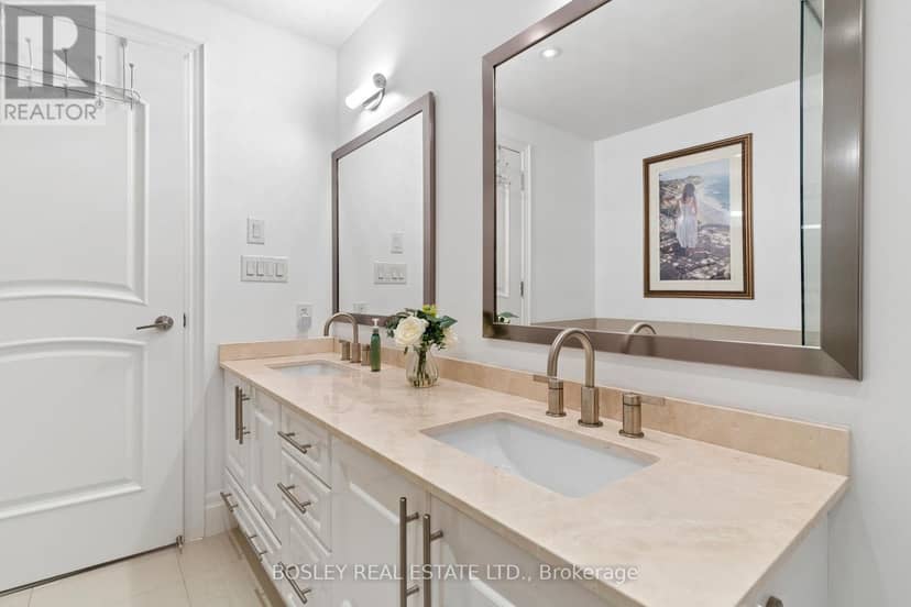 4501 - 16 Harbour Street — photo 23 of 29