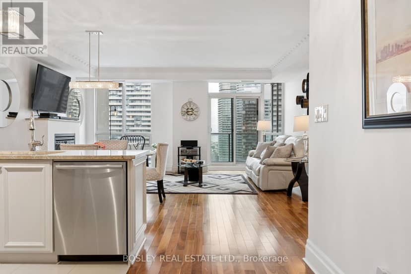 4501 - 16 Harbour Street — photo 5 of 29