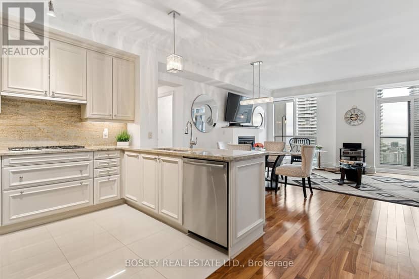 4501 - 16 Harbour Street — photo 7 of 29