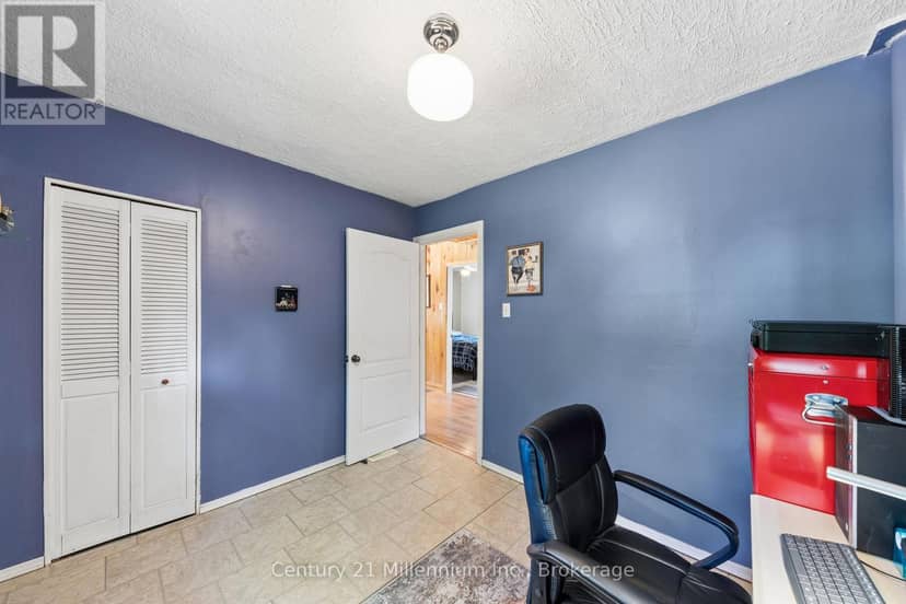 25 Glendale Avenue — photo 15 of 30