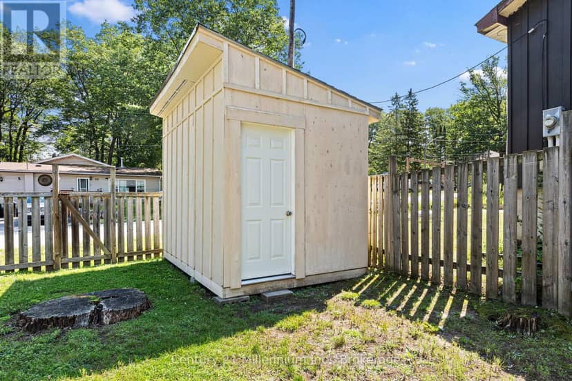 25 Glendale Avenue — photo 26 of 30