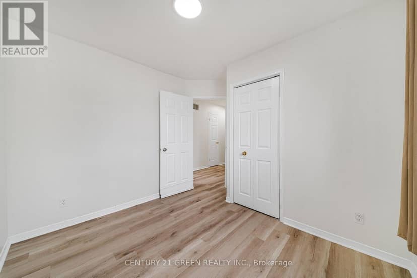 132 Carlton Street — photo 26 of 31