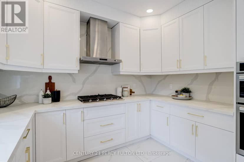 118 Village Gate Drive — photo 23 of 40