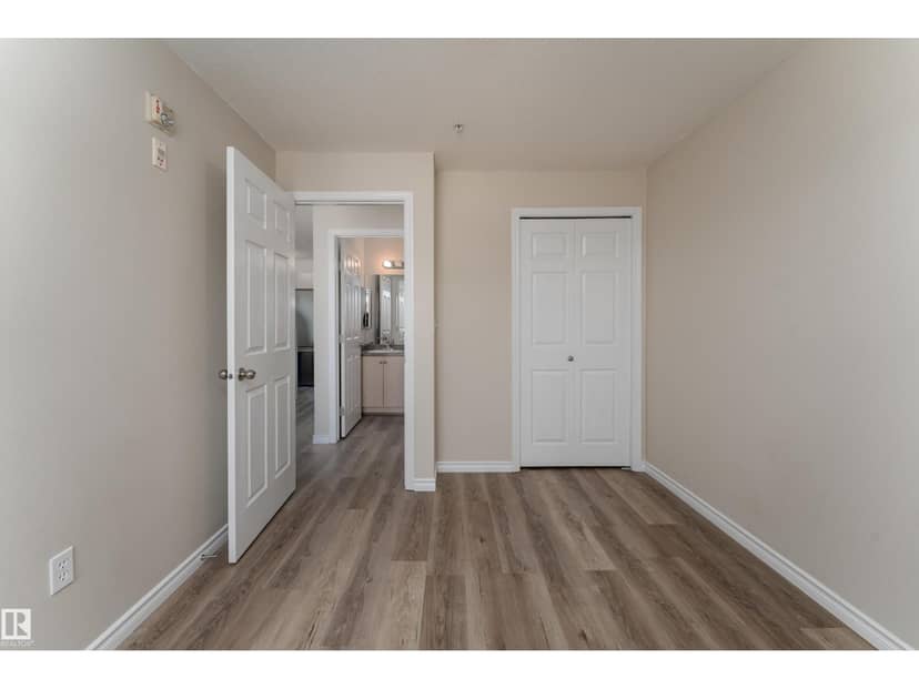 #214 4309 33 ST — photo 18 of 37