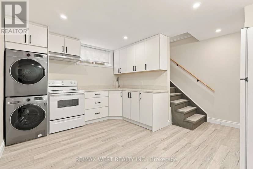 740 Broadview Avenue — photo 12 of 21