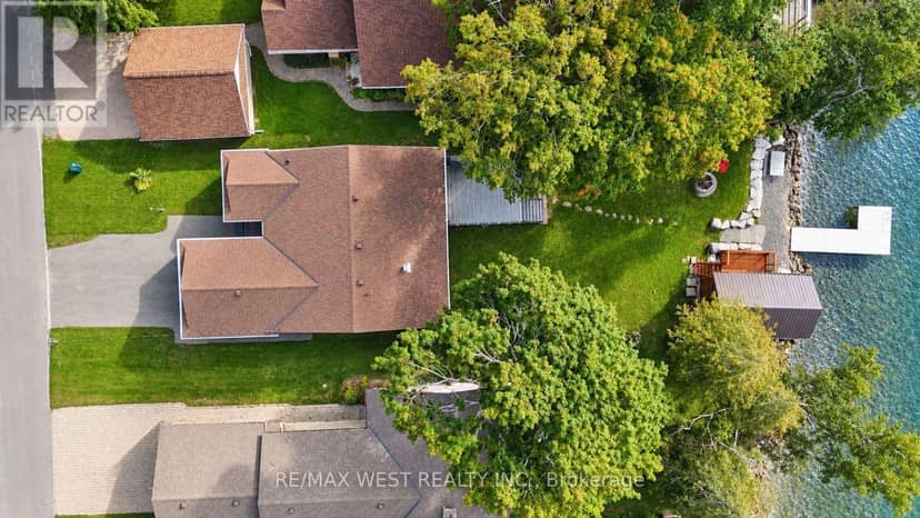 740 Broadview Avenue — photo 16 of 21