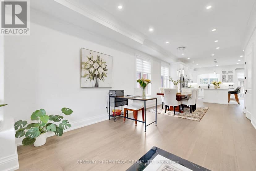 99 Twenty Seventh Street, Toronto, photo 8
