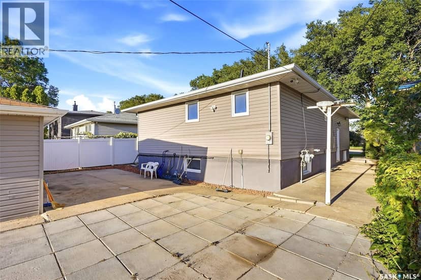 169 Froom CRESCENT — photo 38 of 40