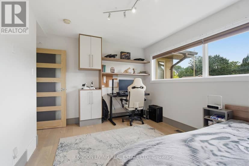 470 Coombs Avenue — photo 18 of 40