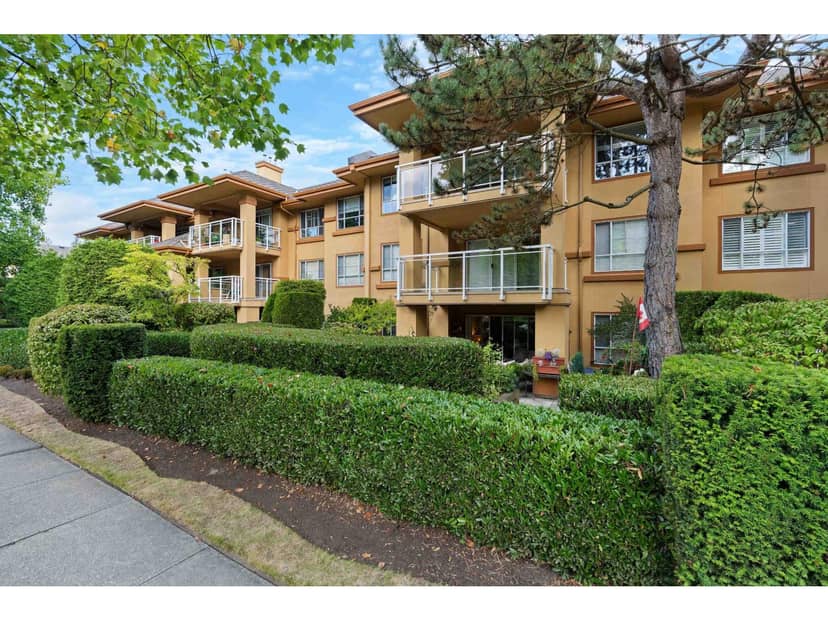 305 15185 22ND AVENUE, Surrey, photo 2