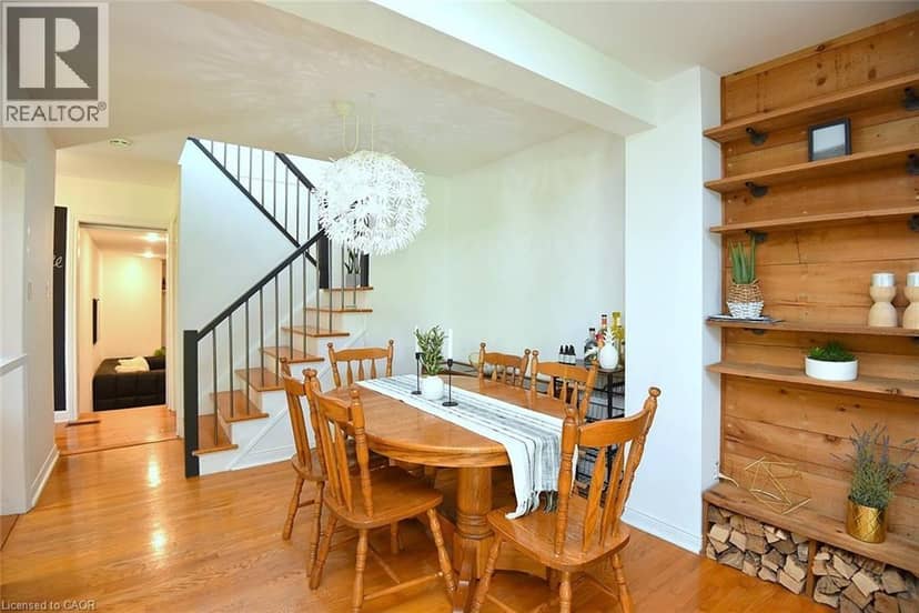49 PARK Street E, Dundas, photo 5