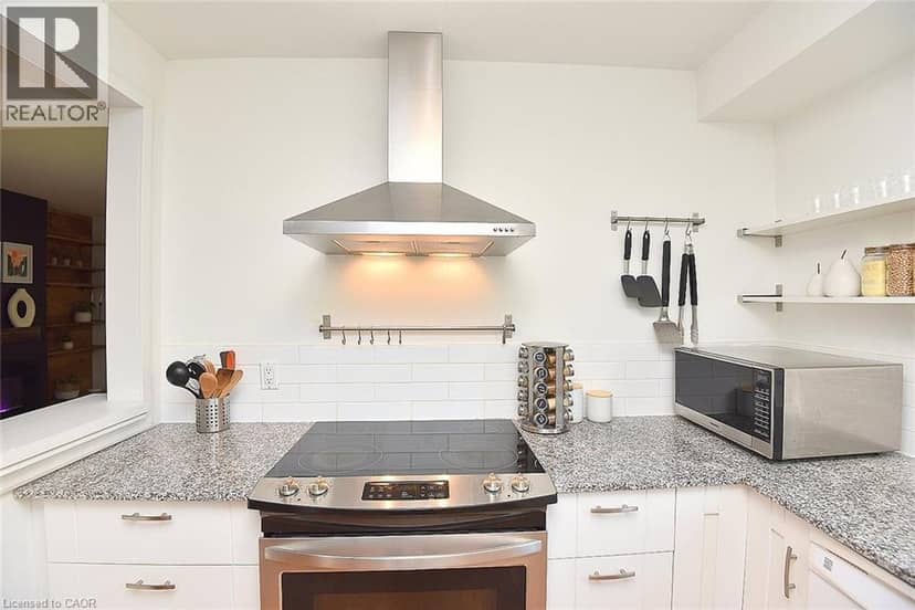 49 PARK Street E, Dundas, photo 8