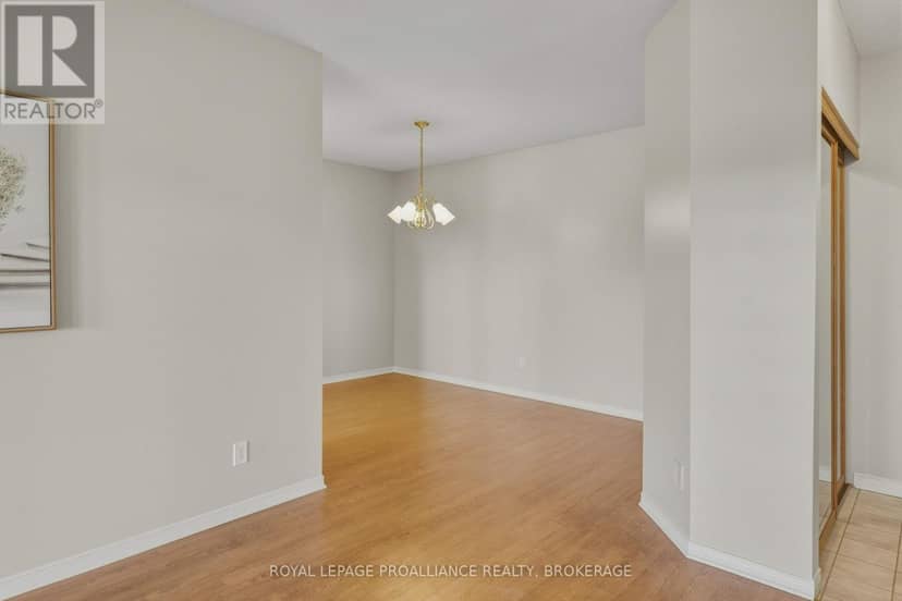 405 - 649 Davis Drive — photo 12 of 40