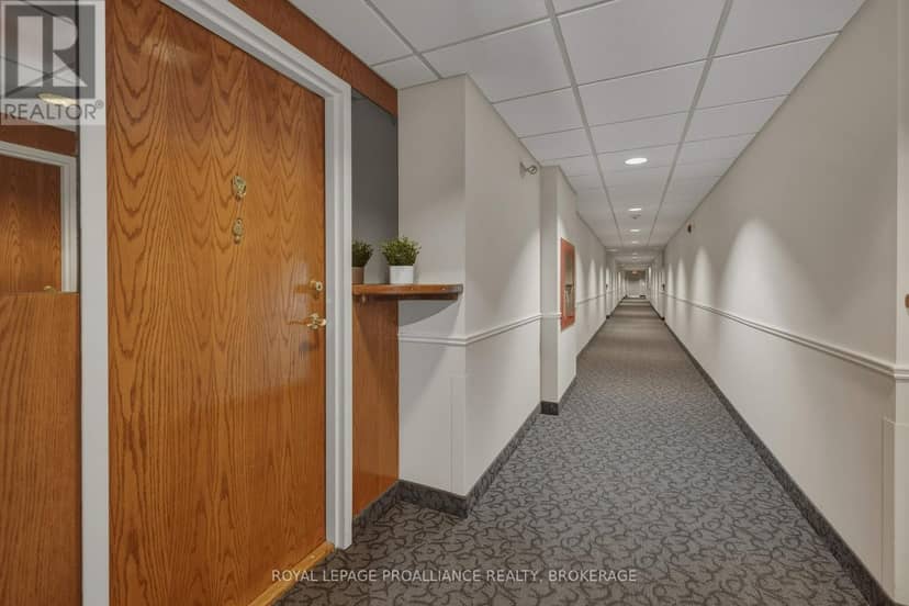 405 - 649 Davis Drive — photo 7 of 40
