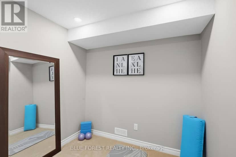813 Deer Ridge Place — photo 32 of 40