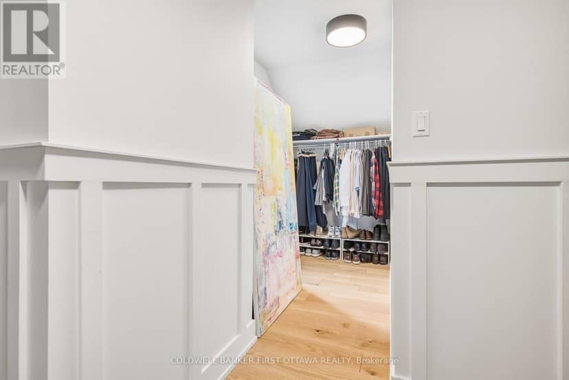 261 William Street — photo 34 of 40