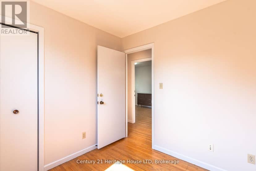 387 First Avenue — photo 13 of 31