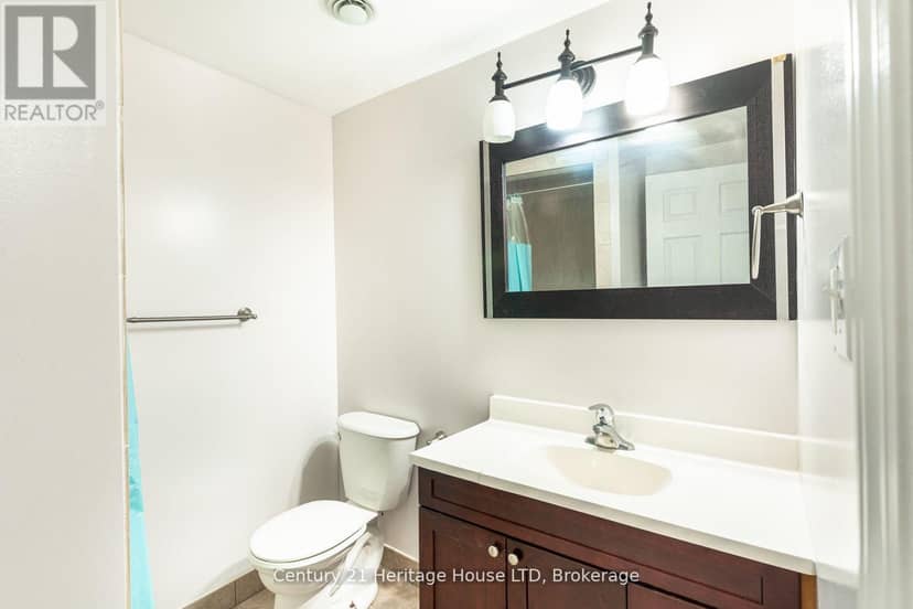 387 First Avenue — photo 23 of 31