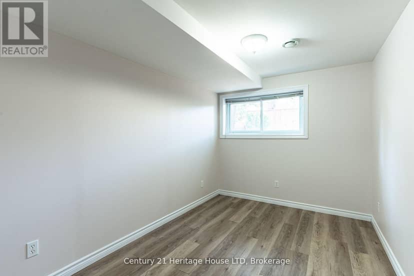 387 First Avenue — photo 24 of 31