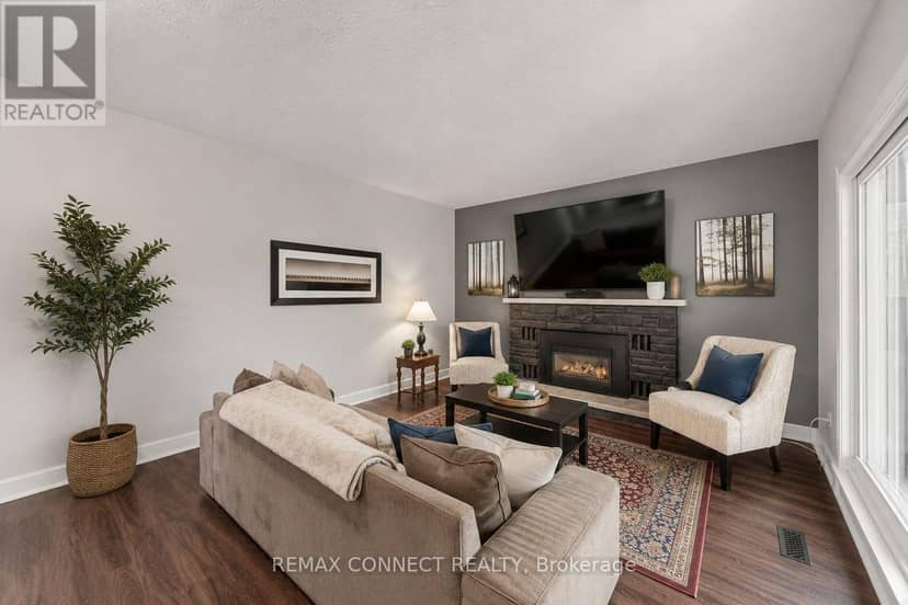 15 Satchell Boulevard — photo 11 of 40