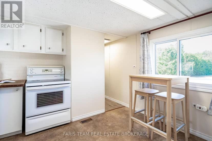 1295 Hilltop Road, Severn, photo 7
