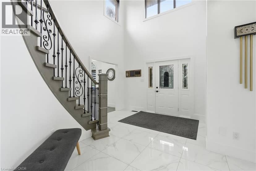 2 CURRIE Drive, Morriston, photo 4
