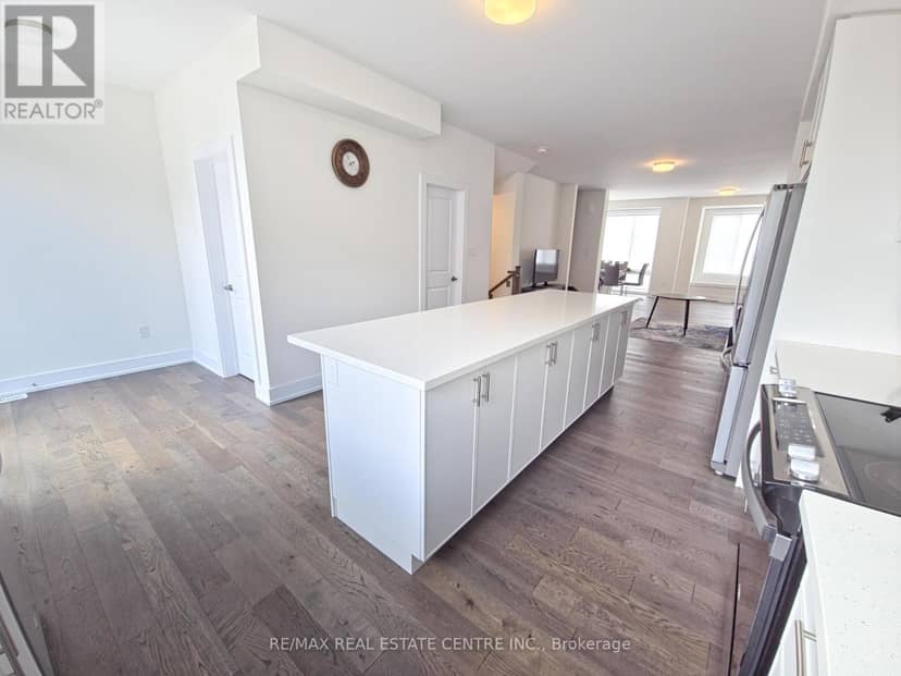 66 - 2273 Turnberry Drive — photo 13 of 39