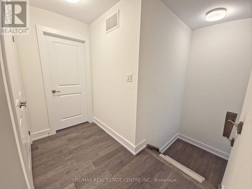 66 - 2273 Turnberry Drive — photo 24 of 39