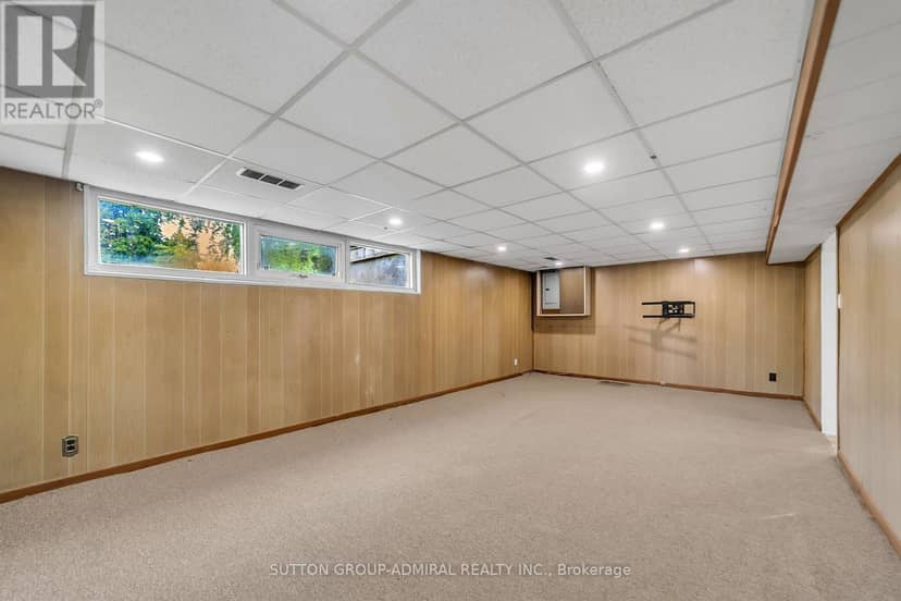 58 Rochman Boulevard E — photo 27 of 40