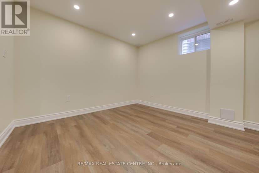 907 Etherington Way — photo 34 of 40