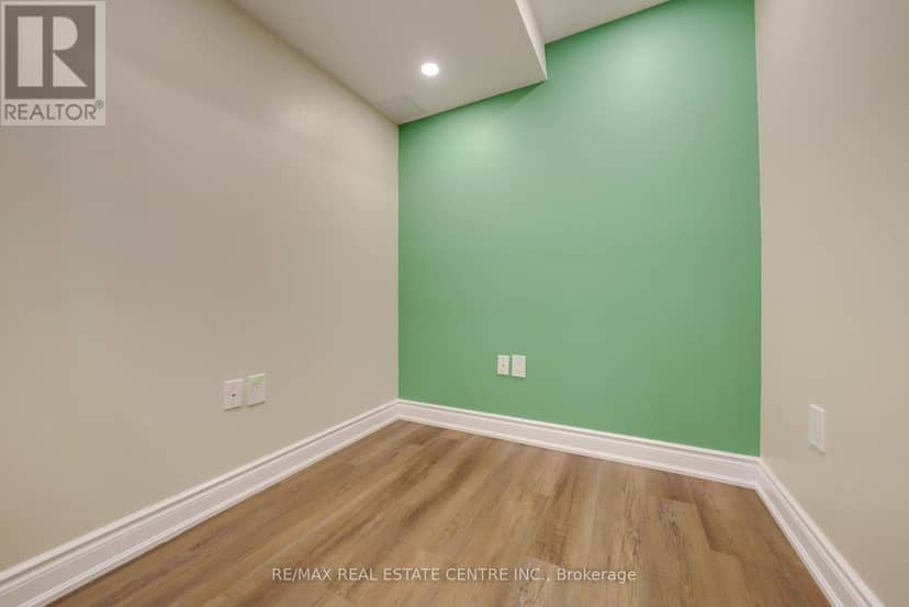 907 Etherington Way — photo 38 of 40