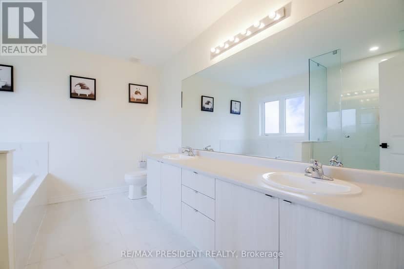 4 Cypress Point Street — photo 35 of 40