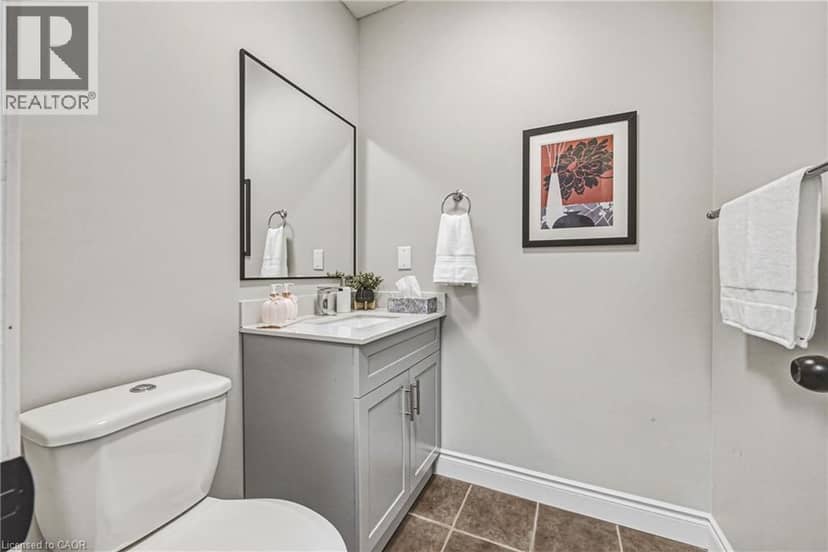 141 LAVERY Heights — photo 14 of 38
