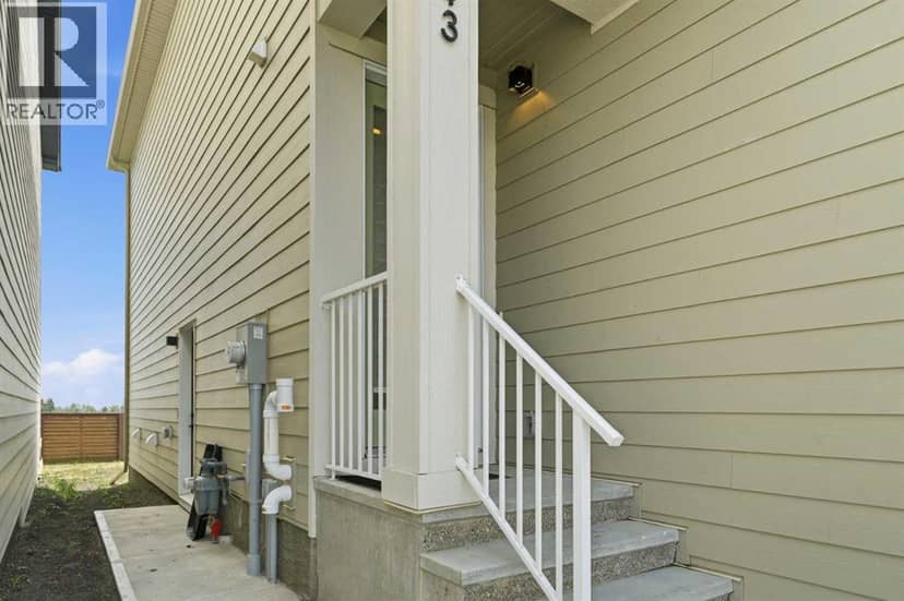 143 Belvedere Crescent SE — photo 31 of 40